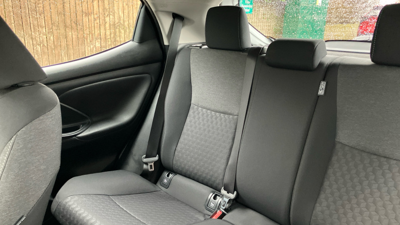 Toyota Yaris 1.5 Hybrid Icon 5dr CVT Hybrid Hatchback